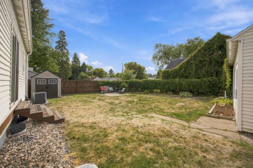 601 11th Street N, Moorhead, MN 56560