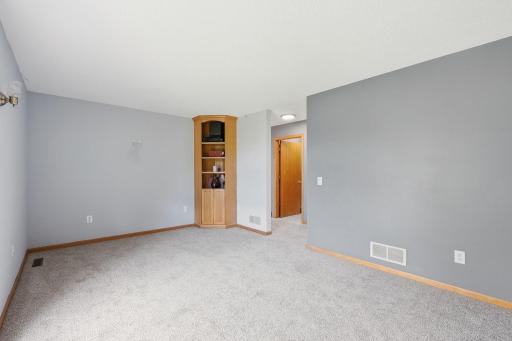 20077 Xeon Avenue, Jordan, MN 55352