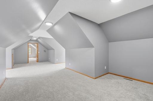 20077 Xeon Avenue, Jordan, MN 55352