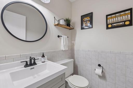 7505 Hyde Park Drive, Edina, MN 55439