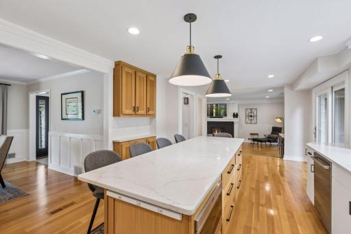 7505 Hyde Park Drive, Edina, MN 55439