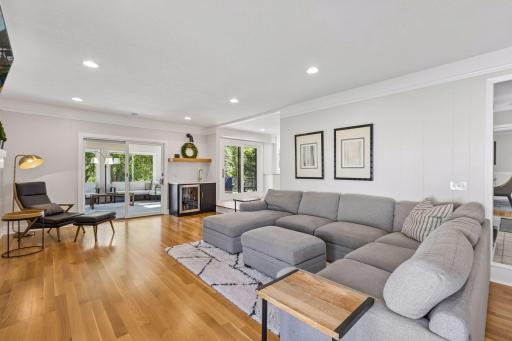 7505 Hyde Park Drive, Edina, MN 55439
