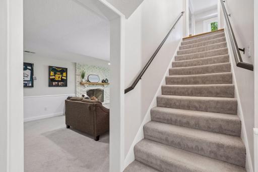 7505 Hyde Park Drive, Edina, MN 55439
