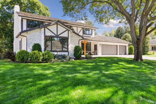 7505 Hyde Park Drive, Edina, MN 55439