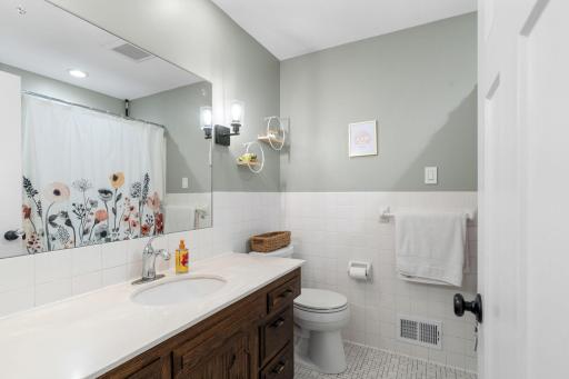 10408 Colorado Road, Bloomington, MN 55438