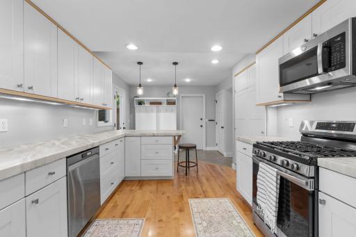 Tons of storage - pantry cabinets with pull-out drawers