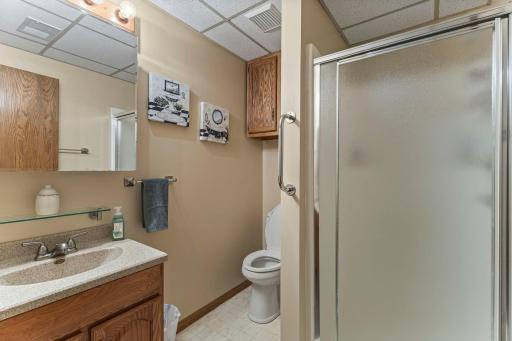Lower level 3/4 bathroom