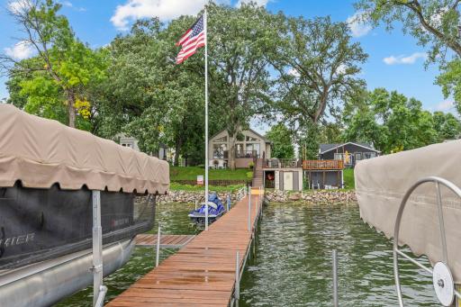 Dock will stay!