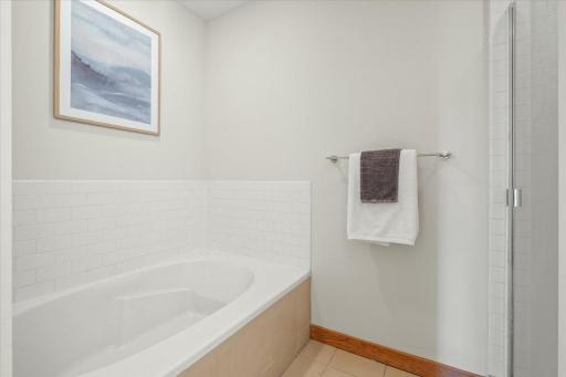 9 W Franklin Avenue, 314, Minneapolis, MN 55404