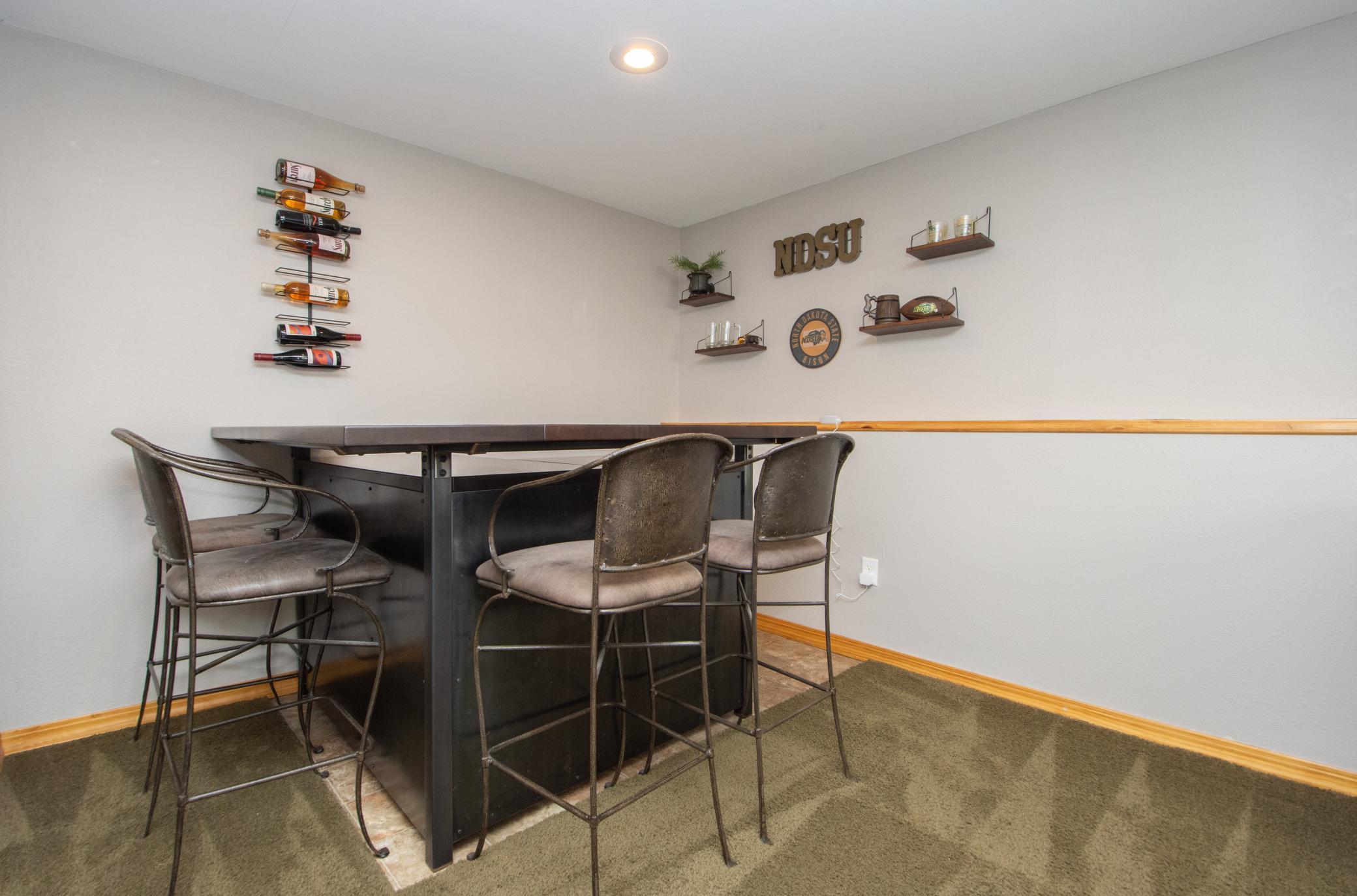 bar-included!