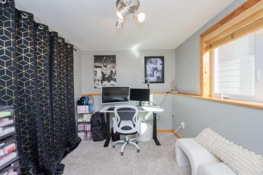 4407 15th Street S, Moorhead, MN 56560