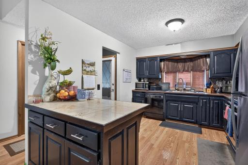 9547 Irving Avenue N, Brooklyn Park, MN 55444
