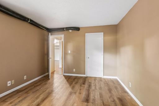 6423 Colony Way, 1B, Edina, MN 55435