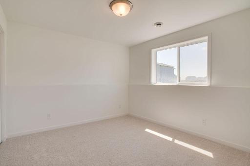 6787 Bellview Drive S, Fargo, ND 58104