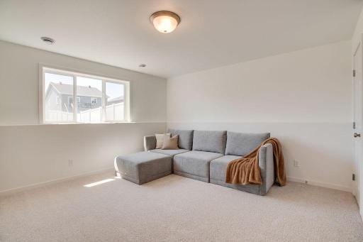 6787 Bellview Drive S, Fargo, ND 58104
