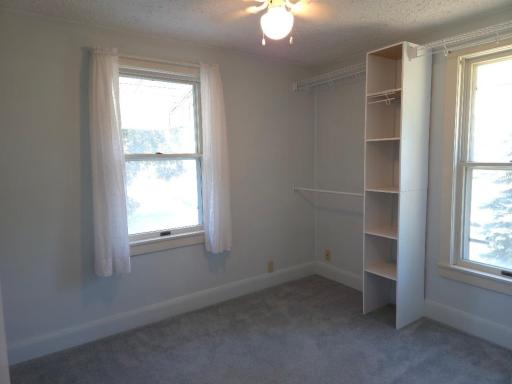 495 Vadnais Road, Vadnais Heights, MN 55127