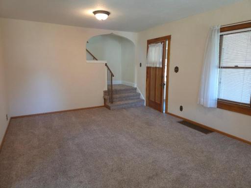 495 Vadnais Road, Vadnais Heights, MN 55127