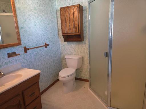 495 Vadnais Road, Vadnais Heights, MN 55127