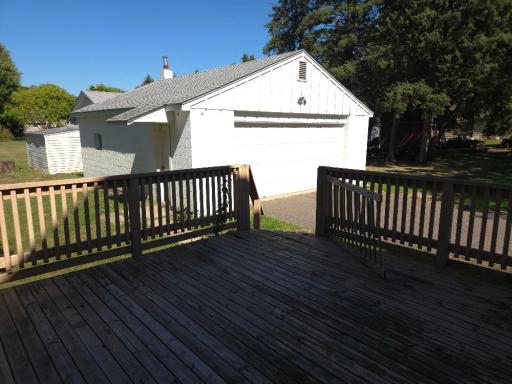 495 Vadnais Road, Vadnais Heights, MN 55127