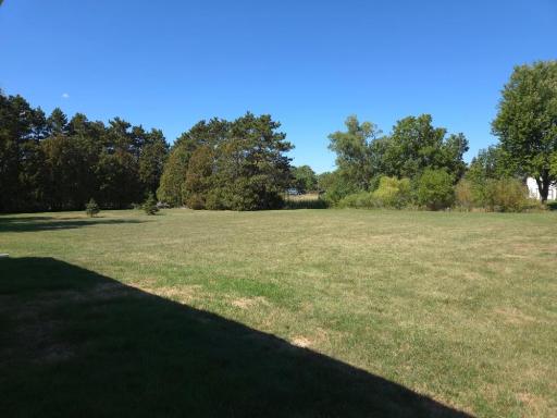 495 Vadnais Road, Vadnais Heights, MN 55127