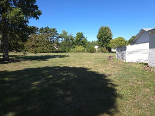 495 Vadnais Road, Vadnais Heights, MN 55127