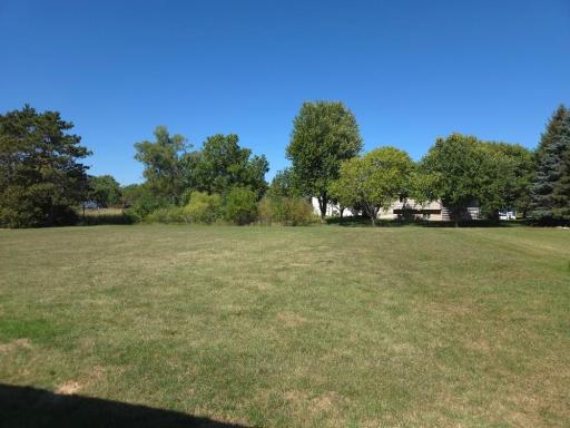 495 Vadnais Road, Vadnais Heights, MN 55127