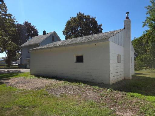 495 Vadnais Road, Vadnais Heights, MN 55127