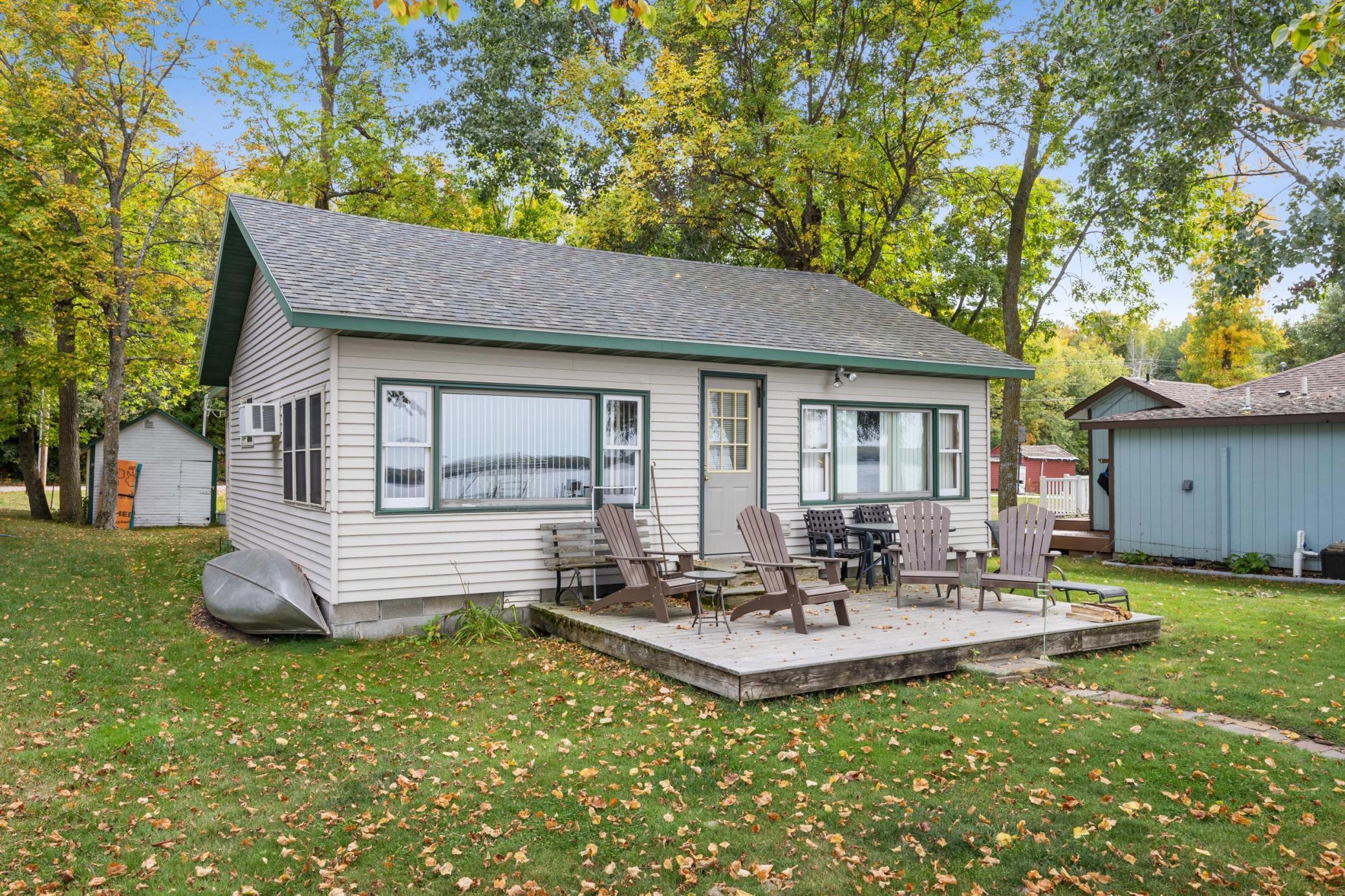 Lakeside Yard