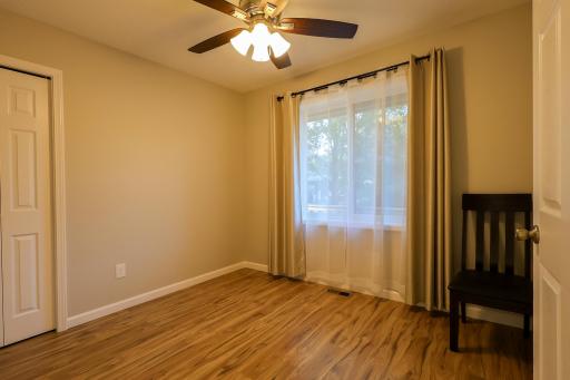 1431 Sumter Avenue N, Golden Valley, MN 55427