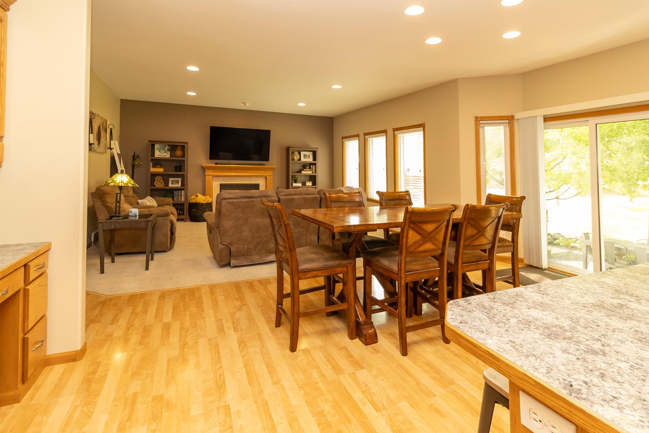 4 Kitchen _ N.jpg