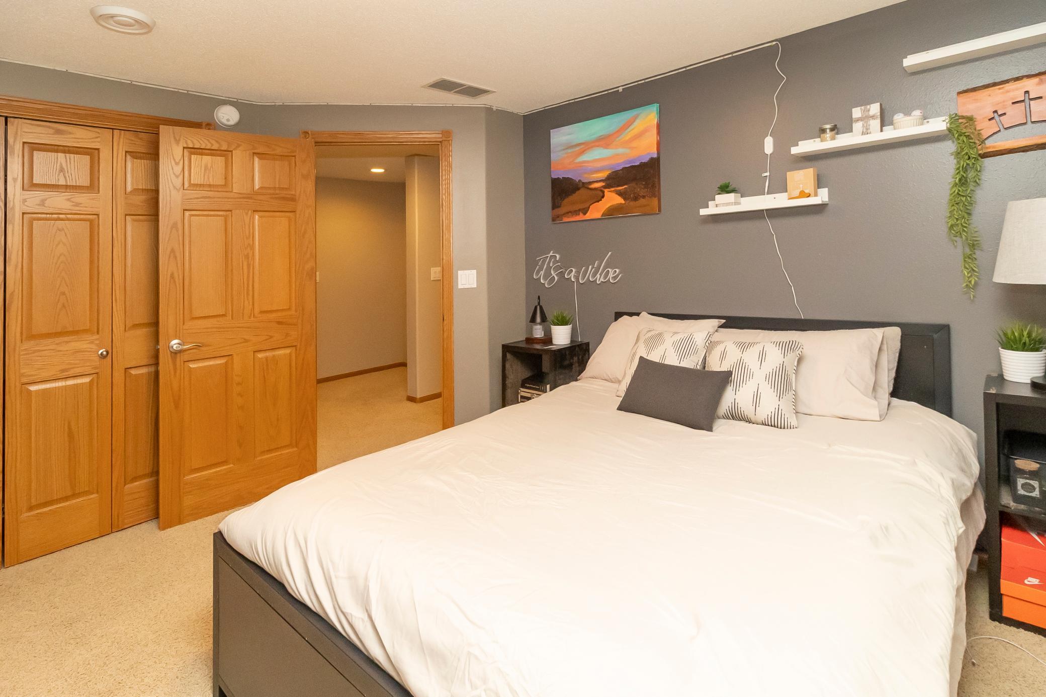 15 Bedroom 4 _ B.jpg