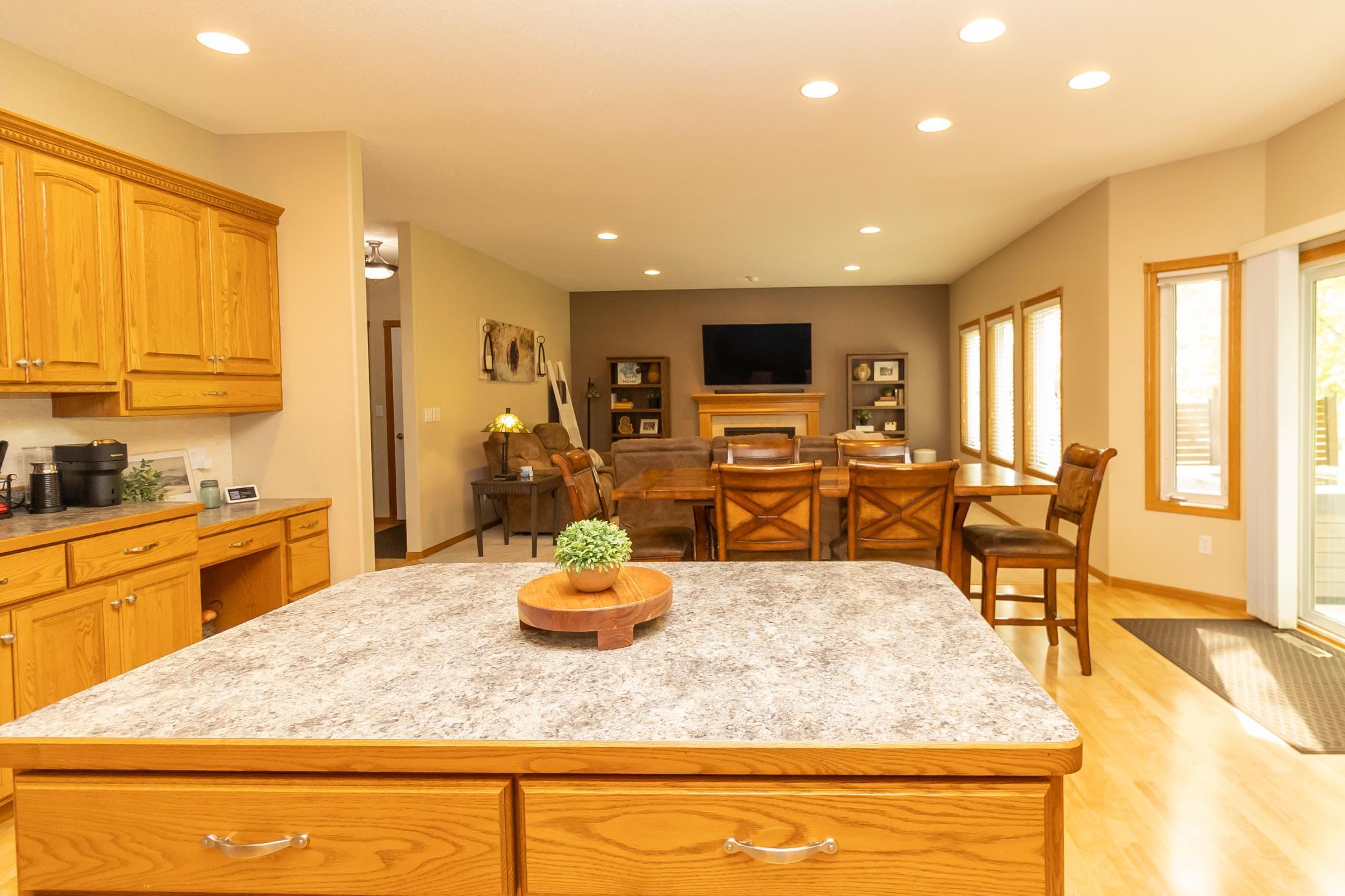 4 Kitchen _ O.jpg