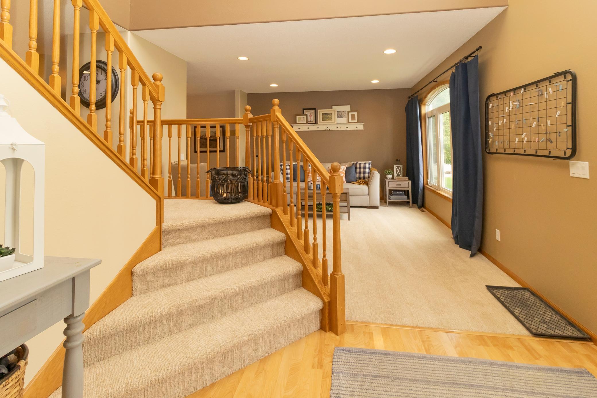 1 Foyer _ G.jpg