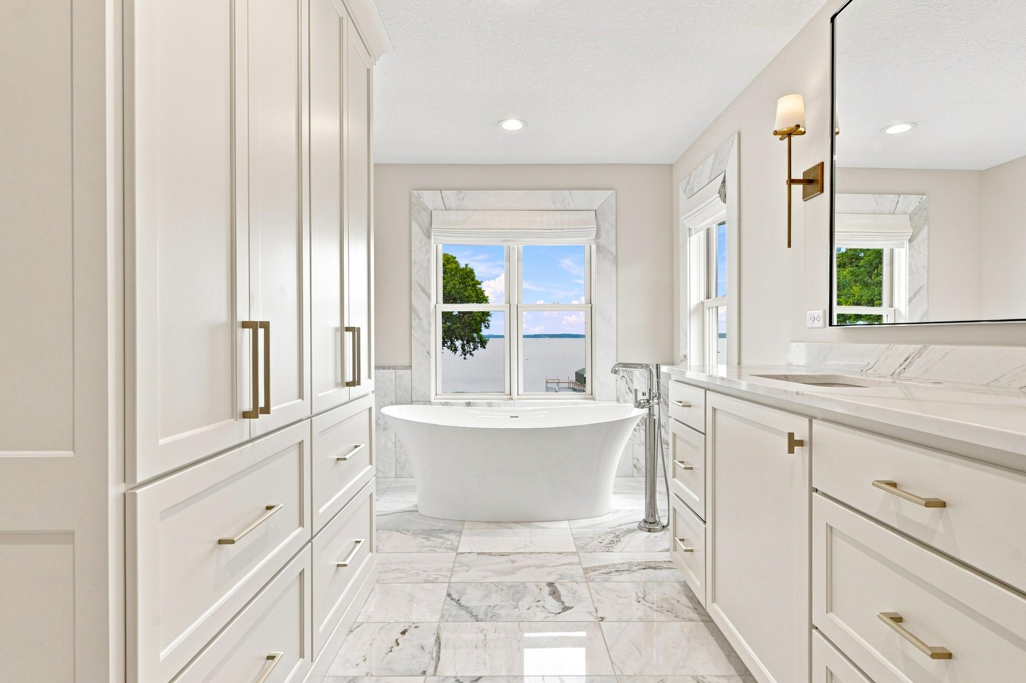 primary suite bathroom