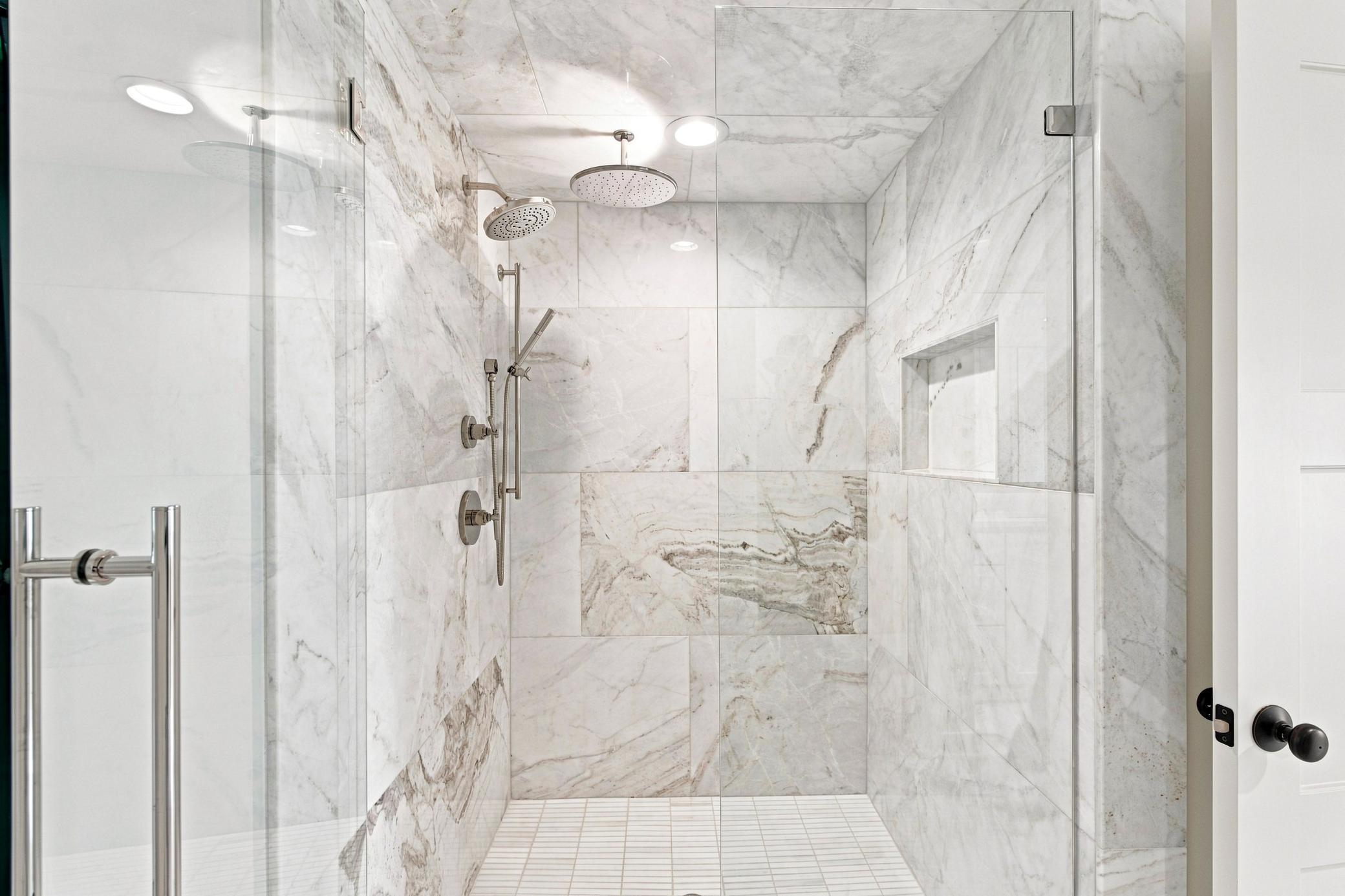 Primary suite shower