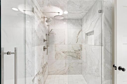 2412 Lafayette Road, Wayzata, MN 55391