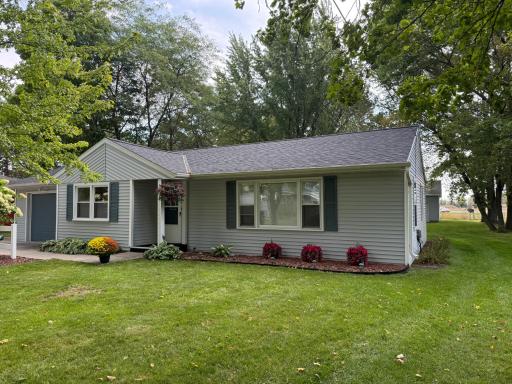 1128 Woodlawn Acres Drive, Saint Cloud, MN 56301