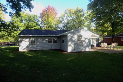 1128 Woodlawn Acres Drive, Saint Cloud, MN 56301