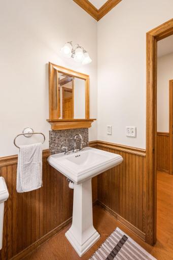 16381 Gunflint Trail, Lakeville, MN 55044