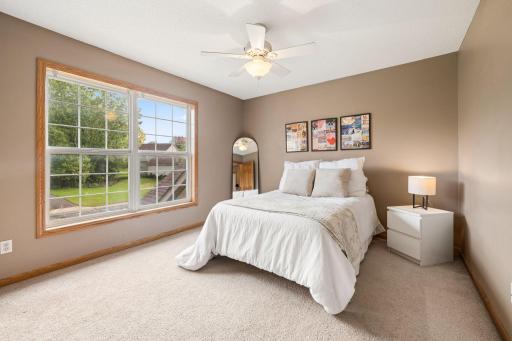 16381 Gunflint Trail, Lakeville, MN 55044