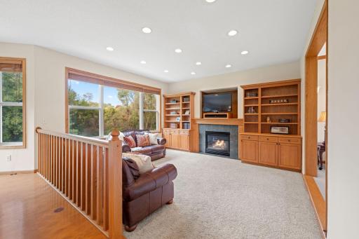 16381 Gunflint Trail, Lakeville, MN 55044