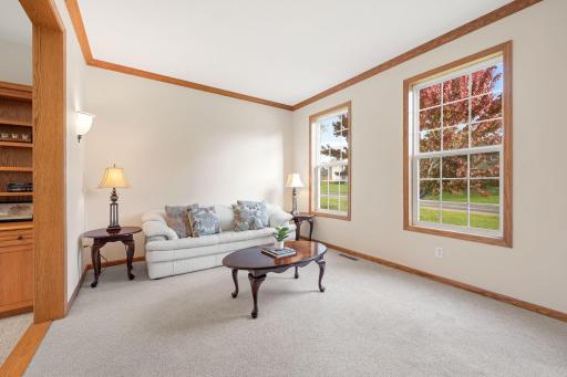 16381 Gunflint Trail, Lakeville, MN 55044