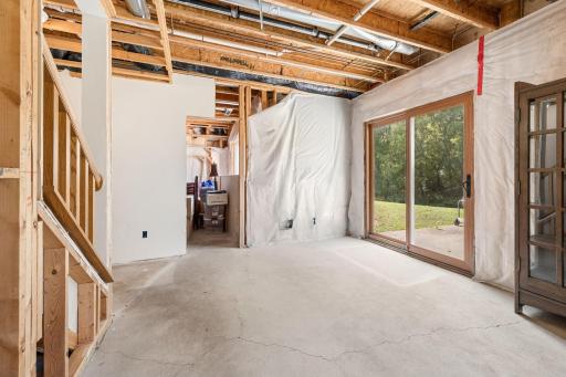 16381 Gunflint Trail, Lakeville, MN 55044