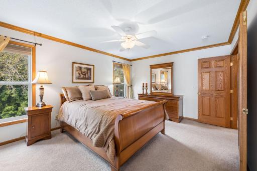 16381 Gunflint Trail, Lakeville, MN 55044