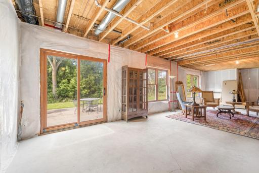 16381 Gunflint Trail, Lakeville, MN 55044