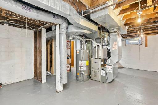 047_5216_33rd_ave_s_50_800.jpg