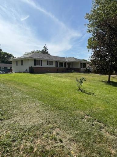 13881 90th Avenue N, Maple Grove, MN 55369