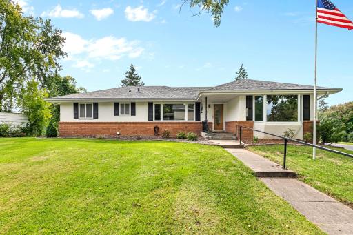 13881 90th Avenue N, Maple Grove, MN 55369