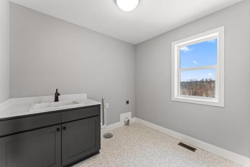 635 Parkside Court, Eagan, MN 55123