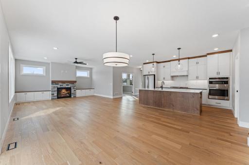 635 Parkside Court, Eagan, MN 55123